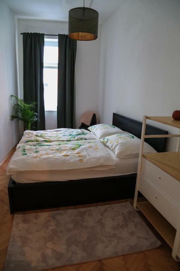 Appartement Lovely In The Heart Of *